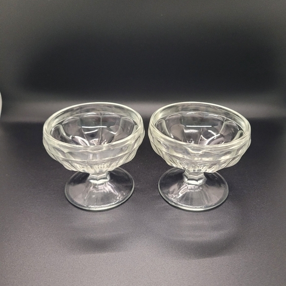 Vintage Glass Ice Cream Parlor Sundae Bowls Set of 2 - Picture 2 of 11